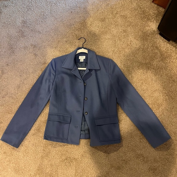 Beautiful thick jacket - Picture 2 of 2